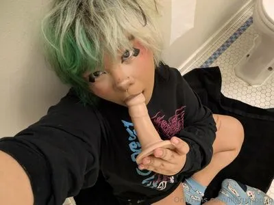 Lilgrumppup OnlyFans Leaked Free Thumbnail Picture - #LEHmewkHOy