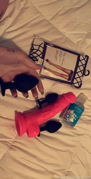 Lilhoneybeez OnlyFans Leaked Free Thumbnail Picture - #9plJH3FC6L
