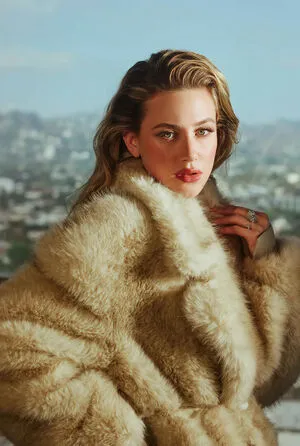 Lili Reinhart OnlyFans Leaked Free Thumbnail Picture - #2XAPeKxRgc