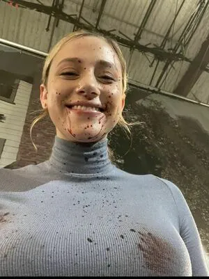 Lili Reinhart OnlyFans Leaked Free Thumbnail Picture - #2yvLu8zuIN