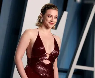 Lili Reinhart OnlyFans Leaked Free Thumbnail Picture - #3dfA6TImfS