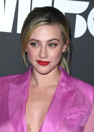 Lili Reinhart OnlyFans Leaked Free Thumbnail Picture - #5kPJWyY4iD