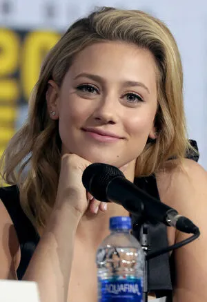 Lili Reinhart OnlyFans Leaked Free Thumbnail Picture - #6Mc8p1J14J