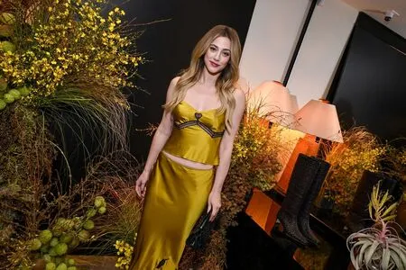 Lili Reinhart OnlyFans Leaked Free Thumbnail Picture - #AvNboIDOeh