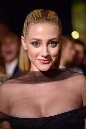 Lili Reinhart OnlyFans Leaked Free Thumbnail Picture - #Dj0QYSYj7H