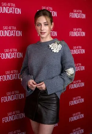 Lili Reinhart OnlyFans Leaked Free Thumbnail Picture - #Lf8oG6zzk7