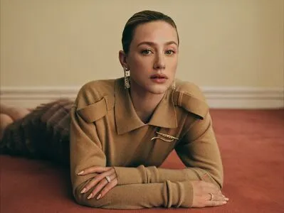 Lili Reinhart OnlyFans Leaked Free Thumbnail Picture - #ObSxsC1gUD