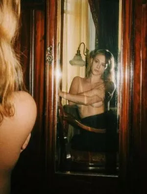 Lili Reinhart OnlyFans Leaked Free Thumbnail Picture - #RLGQ2cgFsa