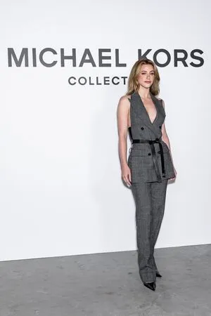 Lili Reinhart OnlyFans Leaked Free Thumbnail Picture - #UoIABPq8ig