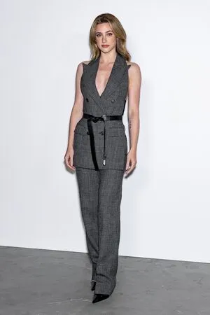 Lili Reinhart OnlyFans Leaked Free Thumbnail Picture - #a6CqxR8p9w