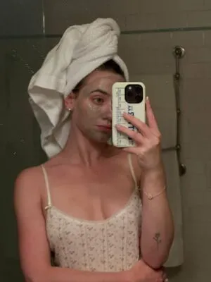 Lili Reinhart OnlyFans Leaked Free Thumbnail Picture - #cy0ncfAKez