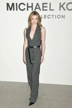 Lili Reinhart OnlyFans Leaked Free Thumbnail Picture - #dRNQeajuth