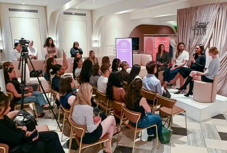 Lili Reinhart OnlyFans Leaked Free Thumbnail Picture - #fZLh7MoMzW