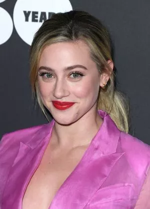 Lili Reinhart OnlyFans Leaked Free Thumbnail Picture - #gPz7FbeuyN