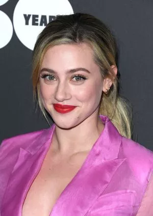 Lili Reinhart OnlyFans Leaked Free Thumbnail Picture - #mjpyXZfvU7