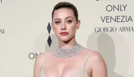 Lili Reinhart OnlyFans Leaked Free Thumbnail Picture - #ryojPKTZ1N