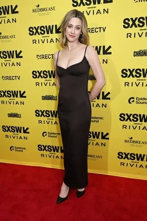 Lili Reinhart OnlyFans Leaked Free Thumbnail Picture - #tjLVzyI5BF