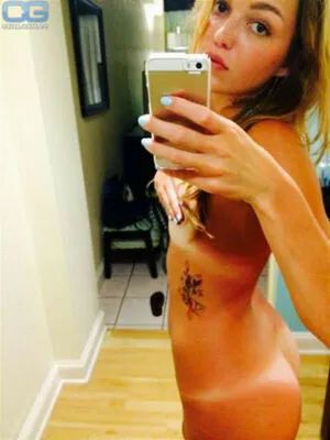 Lili Simmons OnlyFans Leaked Free Thumbnail Picture - #j2gEmUIhd4