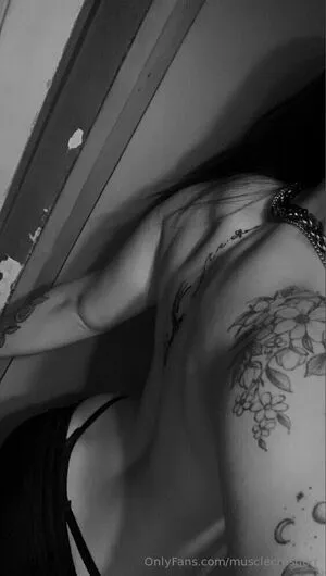 Lilia Sinclair OnlyFans Leaked Free Thumbnail Picture - #8sT15lYUow