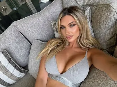 Lilia Summers OnlyFans Leaked Free Thumbnail Picture - #yREIFEGcyX