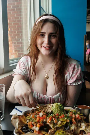 Lilibet Saunders OnlyFans Leaked Free Thumbnail Picture - #2VS852pl2K