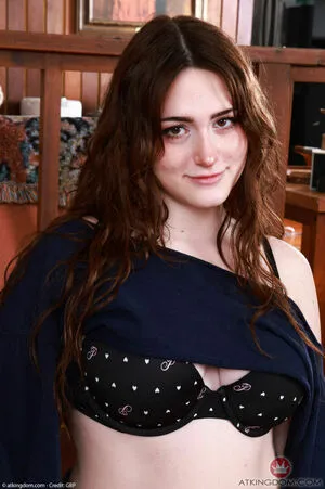 Lilibet Saunders OnlyFans Leaked Free Thumbnail Picture - #ImU2mi0MQS