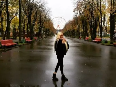 Liliililili333 OnlyFans Leaked Free Thumbnail Picture - #3W98XmTq5x