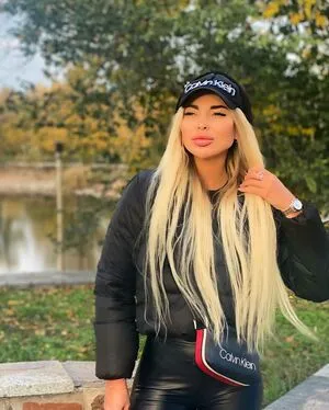 Liliililili333 OnlyFans Leaked Free Thumbnail Picture - #4fjeUEB7mn