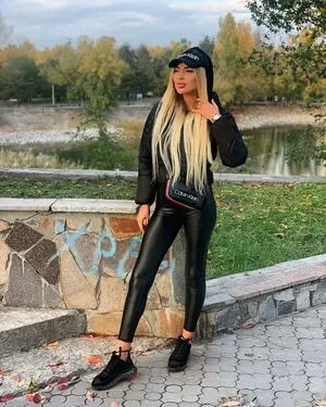 Liliililili333 OnlyFans Leaked Free Thumbnail Picture - #e5m0Zrx59D