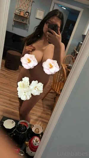 Lilithbabesfree OnlyFans Leaked Free Thumbnail Picture - #p4XrZ4uisa