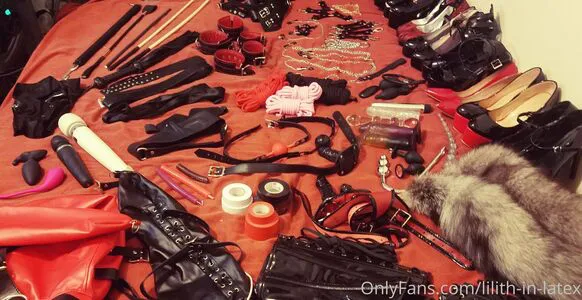 Lilithinlatex OnlyFans Leaked Free Thumbnail Picture - #9t4zazbEZL