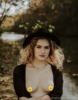Lilithjewel OnlyFans Leaked Free Thumbnail Picture - #EIOXS0viAi