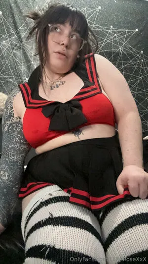 Lilithrosexxx OnlyFans Leaked Free Thumbnail Picture - #MkFpldXzt2