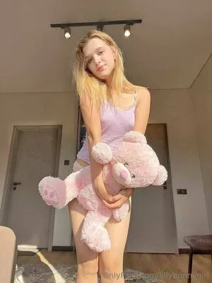 Liliybunnygirl OnlyFans Leaked Free Thumbnail Picture - #p1yaicKB3M