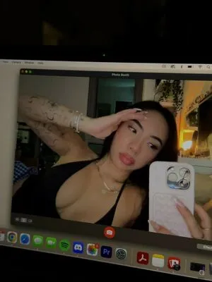 Lilkasian OnlyFans Leaked Free Thumbnail Picture - #99dZXTLX8L