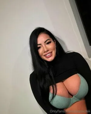 Lilkymchiii OnlyFans Leaked Free Thumbnail Picture - #8IO4RMr6LB