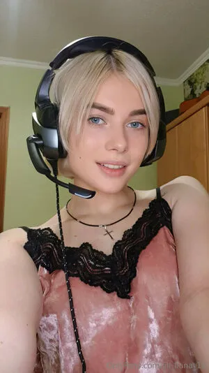 Lill Liana OnlyFans Leaked Free Thumbnail Picture - #oXRbvJjImI