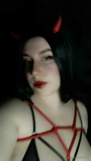 Lilladyraspberry OnlyFans Leaked Free Thumbnail Picture - #OXfk78d3mL