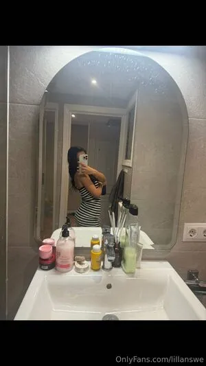 Lillanswe OnlyFans Leaked Free Thumbnail Picture - #JHJr5qG2LL