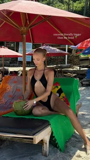 Lilli Sophia OnlyFans Leaked Free Thumbnail Picture - #Zup4L9UbZ1