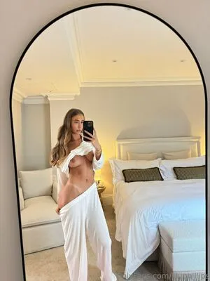 Lillian Phillips OnlyFans Leaked Free Thumbnail Picture - #1nSbPMSXe3