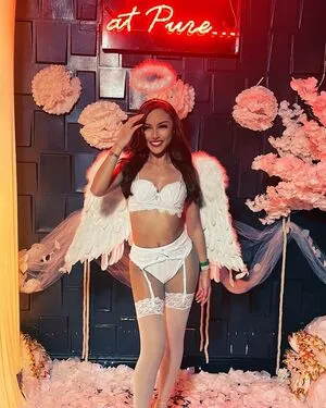 Lillianxle OnlyFans Leaked Free Thumbnail Picture - #HNUFOi6afi
