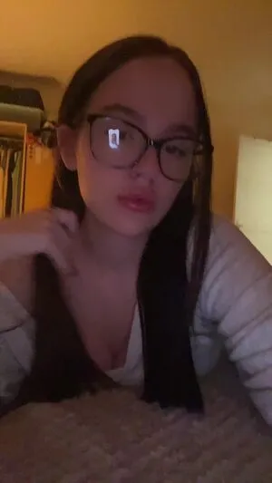 Lillie Anne Moore OnlyFans Leaked Free Thumbnail Picture - #9k3t99DBEo