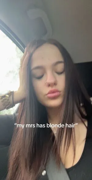 Lillie Anne Moore OnlyFans Leaked Free Thumbnail Picture - #zU0fpsU8pc