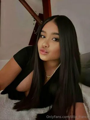Lillie France OnlyFans Leaked Free Thumbnail Picture - #99BUq8UCg0