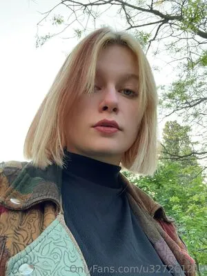 Lillie France OnlyFans Leaked Free Thumbnail Picture - #DjsziaAuEe