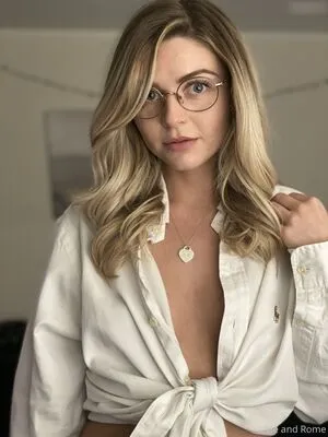 Lillielucas OnlyFans Leaked Free Thumbnail Picture - #tad0JbVVuw