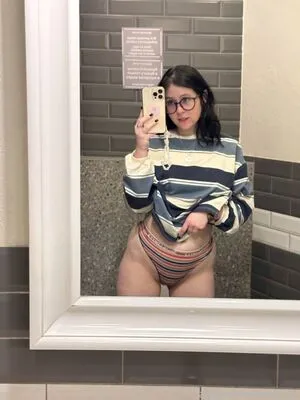 Lillily131 OnlyFans Leaked Free Thumbnail Picture - #VWyOxQUztf