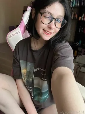 Lillily131 OnlyFans Leaked Free Thumbnail Picture - #mB7DfY2iB9