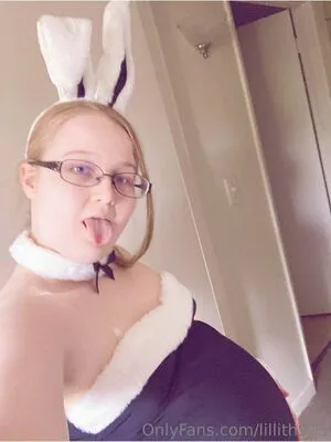 Lillith915 OnlyFans Leaked Free Thumbnail Picture - #8IIqT9EApi